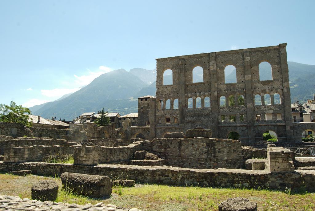 Appartamenti Bioula Cir Aosta N 0247 Zimmer foto